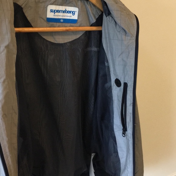 Lightweight windbreaker from Supreme Being. Size S - Picture 3 of 10